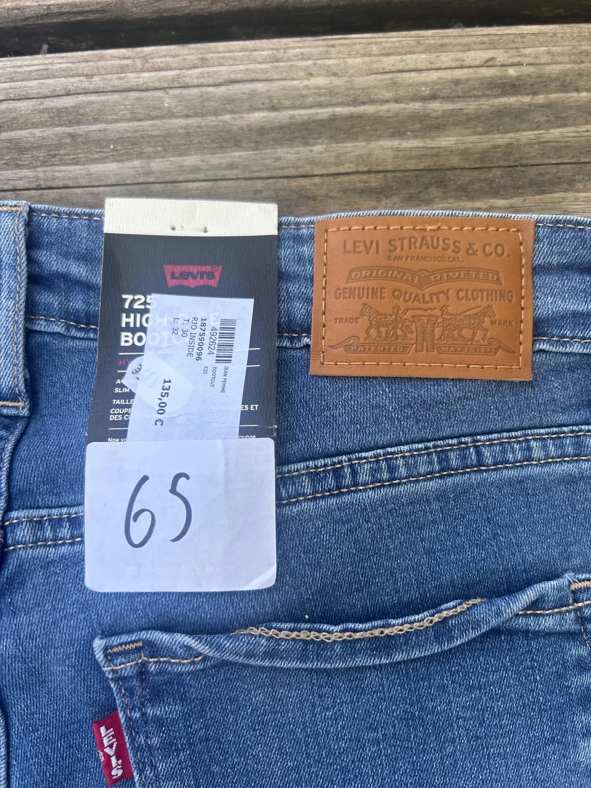 Jeans Levi's novo tamanho W30 L32 Modelo 725 – photo 6